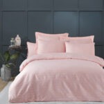 SATENSKA POSTELJINA- Pink lines